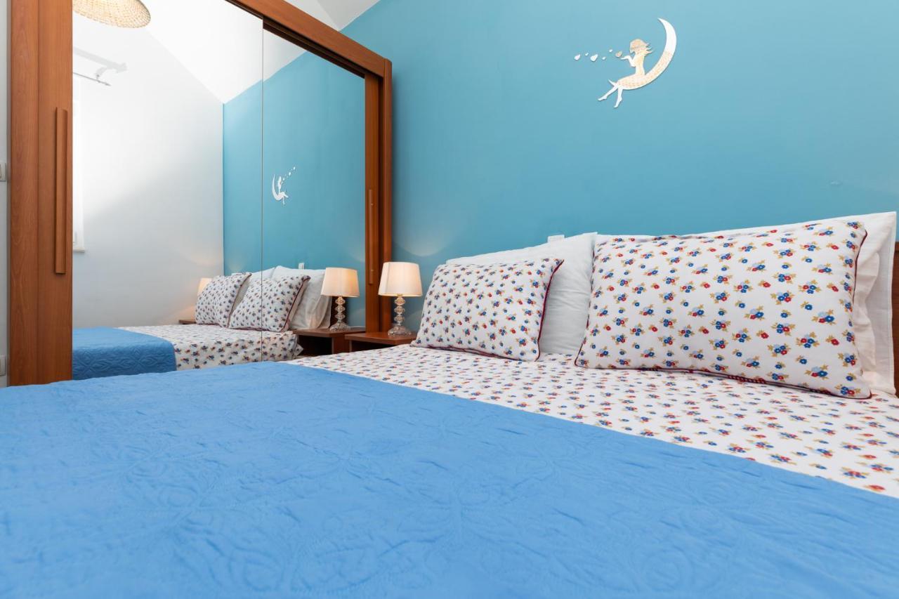 Apartman Monika Omiš Buitenkant foto